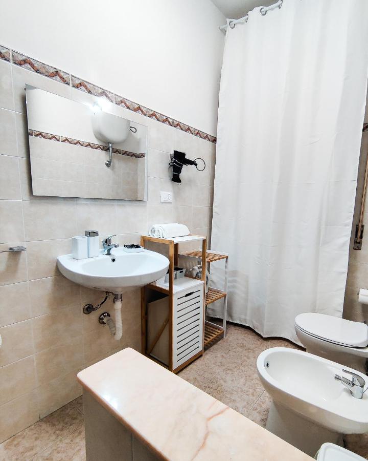 אלגהרו Valverde75 Guesthouse מראה חיצוני תמונה